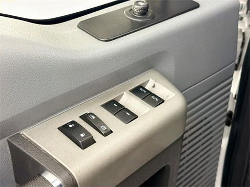 Used 2016 Ford F250 XLT w/ Advanced Security Group image 17