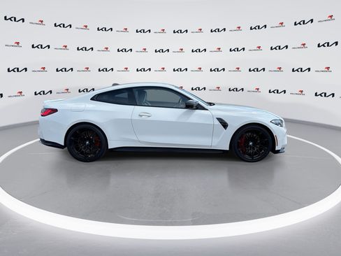 Used 2021 BMW M4 Competition w/ Executive Package RWD image 9