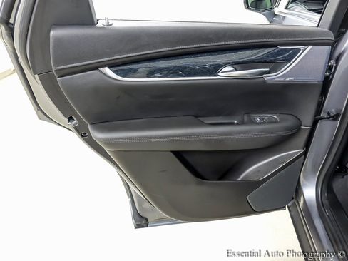 Used 2024 Cadillac XT5 Premium Luxury image 21