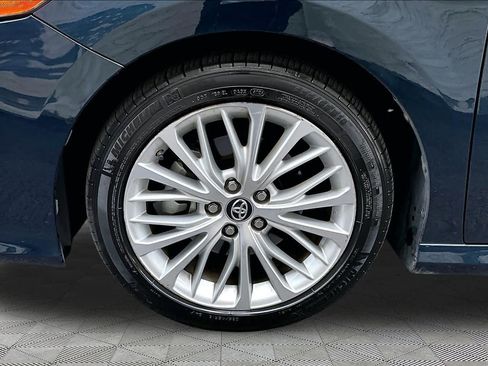 Certified 2018 Toyota Camry XLE w/ Audio Package FWD image 11