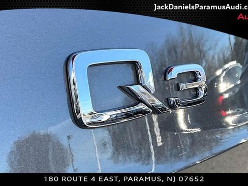 Used 2025 Audi Q3 2.0T Premium w/ Convenience Package image 23