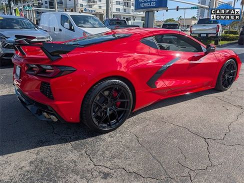 Used 2024 Chevrolet Corvette Stingray image 12