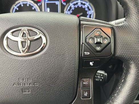 Used 2024 Toyota 4Runner TRD Off-Road Premium w/ Off Road Premium Plus Package AWD/4WD image 21