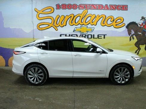 Used 2025 Buick Envista Sport Touring FWD image 1
