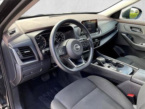 Used 2023 Nissan Rogue S FWD image 10