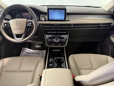 Used 2022 Lincoln Corsair FWD image 10