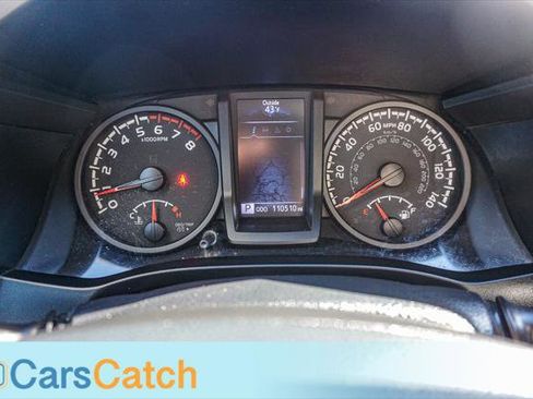 Used 2020 Toyota Tacoma SR w/ SR Convenience Package image 30