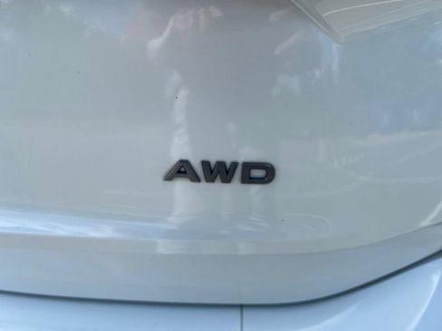 Certified 2025 Nissan Rogue SV AWD/4WD image 10