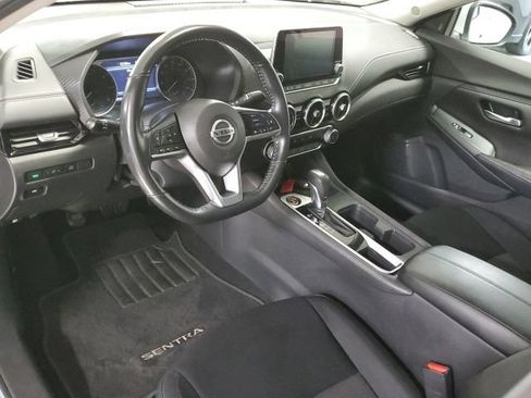 Used 2022 Nissan Sentra SV w/ Trunk Package FWD image 12