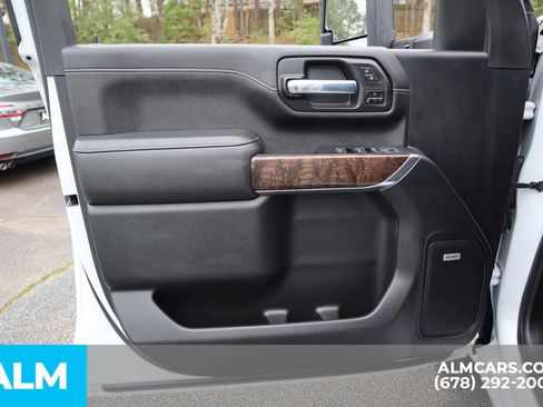 Used 2021 GMC Sierra 3500 Denali w/ Denali Ultimate Package image 11