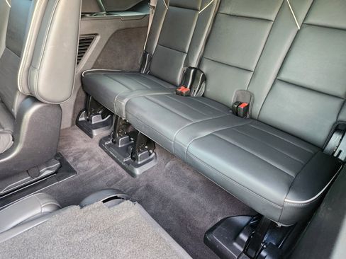 Used 2022 Cadillac Escalade Sport w/ Touring Package AWD/4WD image 15