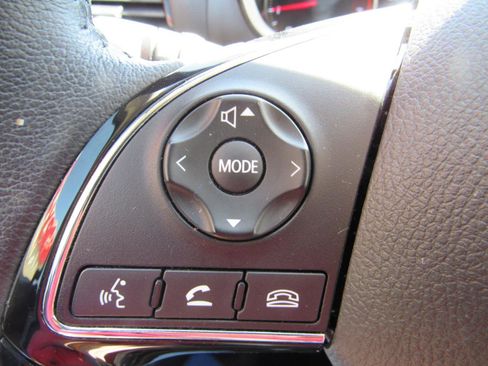 Used 2025 Mitsubishi Eclipse Cross SE AWD/4WD image 21