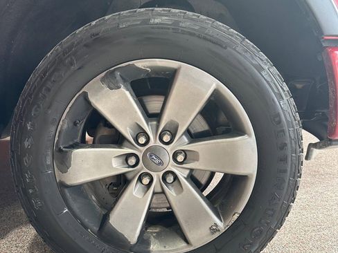 Used 2013 Ford F150 FX4 w/ Mid Equipment Group AWD/4WD image 19
