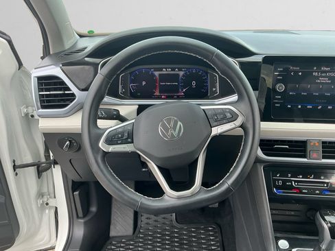 Used 2025 Volkswagen Taos SEL w/ Taos Adventure Package (SXB) AWD/4WD image 12