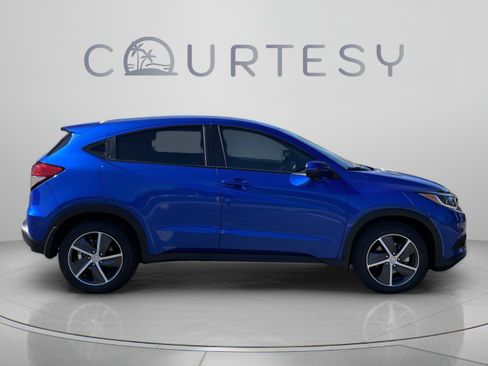 Certified 2022 Honda HR-V EX-L image 11