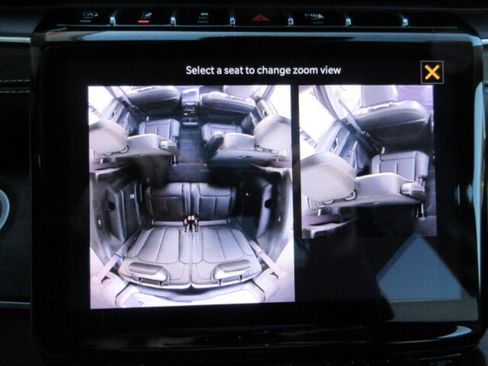 Used 2023 Jeep Grand Cherokee L Limited w/ Trailer Tow Group (B) image 17