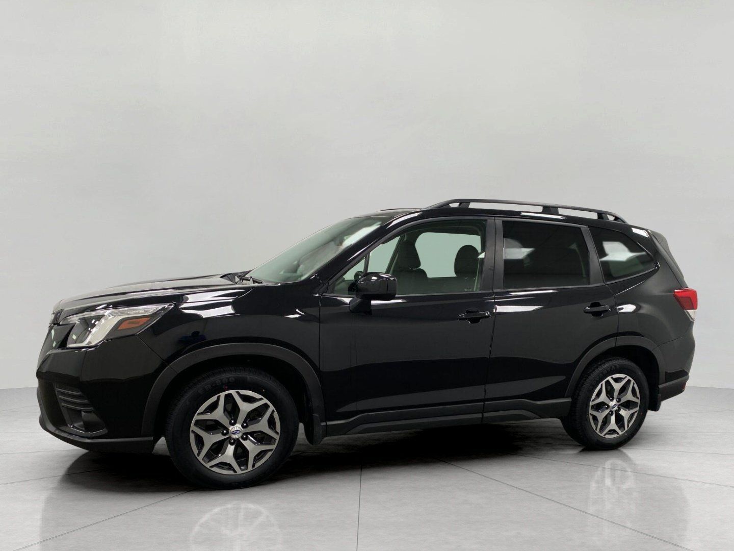 Used 2024 Subaru Forester Premium AWD/4WD image 8
