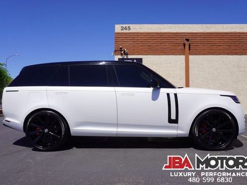 Used 2023 Land Rover Range Rover Long Wheelbase SE image 71