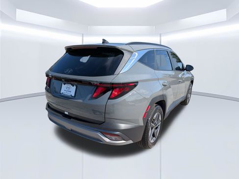 Certified 2026 Hyundai Tucson SEL FWD image 4
