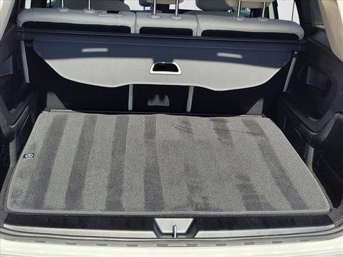Certified 2026 Mercedes-Benz GLB 250 4MATIC image 11