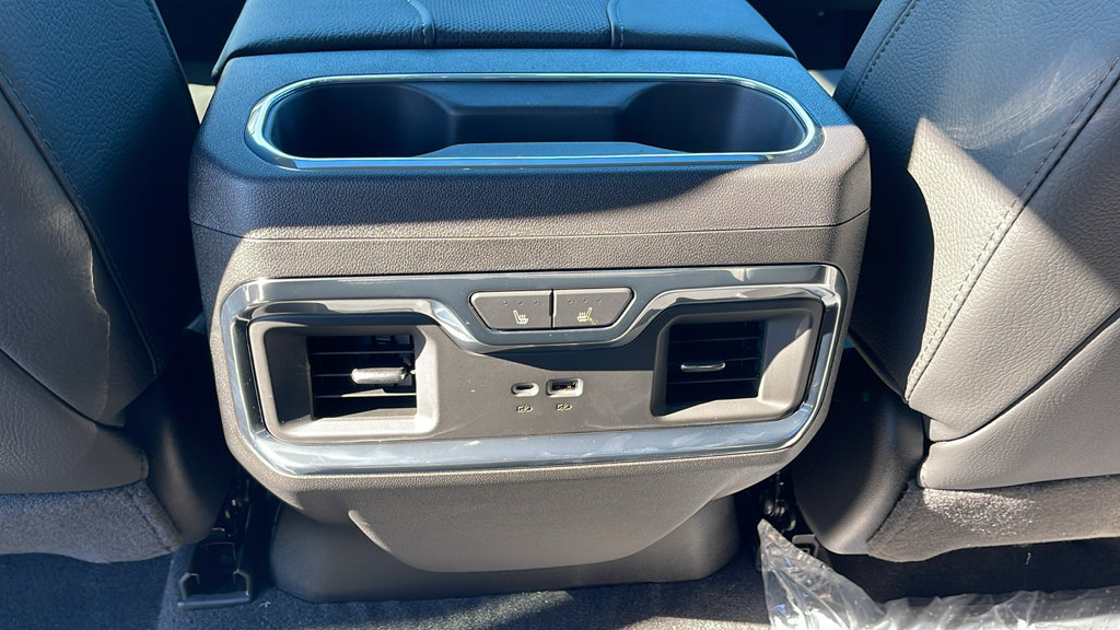 New 2026 GMC Sierra 1500 Denali AWD/4WD image 17