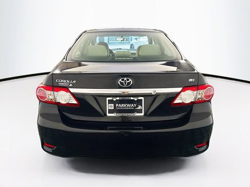 Used 2011 Toyota Corolla LE FWD image 18