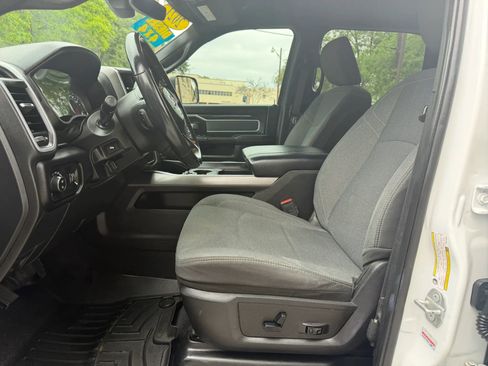Used 2021 RAM 2500 Lone Star w/ Night Edition AWD/4WD image 9