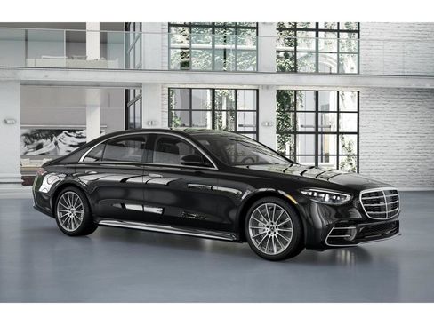 New 2026 Mercedes-Benz S 500 4MATIC image 12