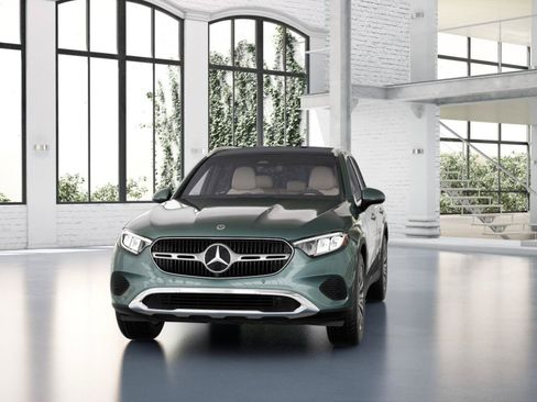 Used 2026 Mercedes-Benz GLC 300 4MATIC image 42