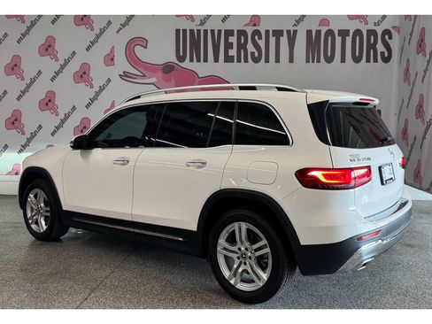 Used 2021 Mercedes-Benz GLB 250 w/ Premium Package image 13