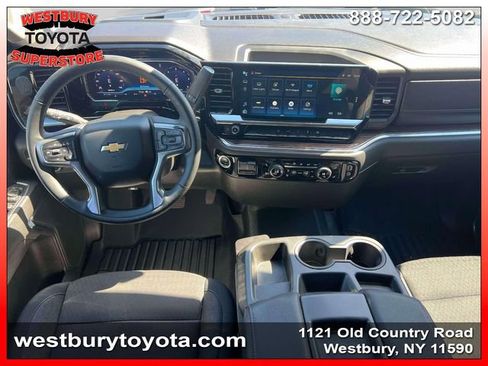 Used 2024 Chevrolet Silverado 2500 LT w/ Convenience Package AWD/4WD image 16