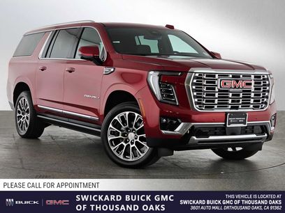 New 2025 GMC Yukon XL Denali w/ Sun & Power Step Package