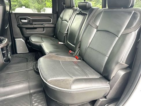 Used 2025 RAM 3500 Laramie AWD/4WD image 23