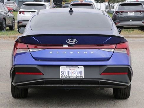 Certified 2026 Hyundai Elantra Sport image 6