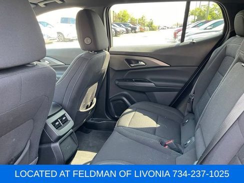 Certified 2025 Chevrolet Equinox EV LT FWD image 9