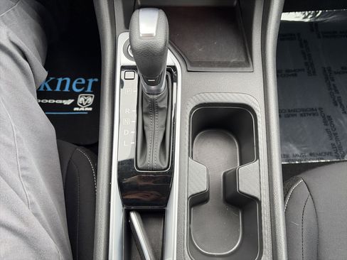 Used 2024 Nissan Sentra SV image 27