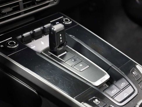 Certified 2022 Porsche 911 Carrera image 28