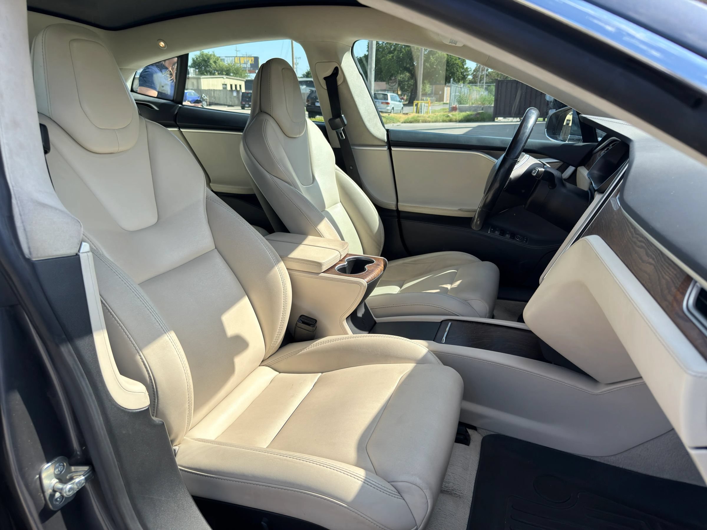 Used 2018 Tesla Model S 100D AWD/4WD image 22