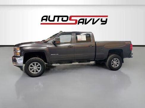 Used 2015 Chevrolet Silverado 2500 LT w/ LT Convenience Package AWD/4WD image 4
