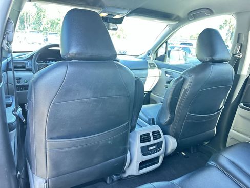 Used 2020 Honda Pilot EX image 14