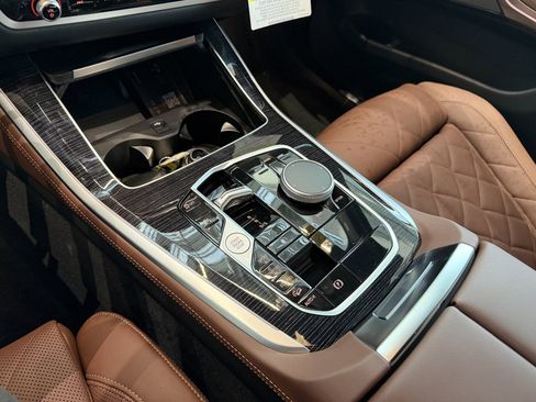 New 2026 BMW X5 xDrive40i w/ M Sport Package image 10