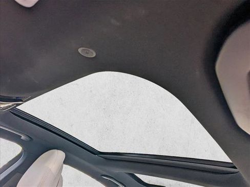 Used 2025 Mercedes-Benz C 300 Sedan image 15