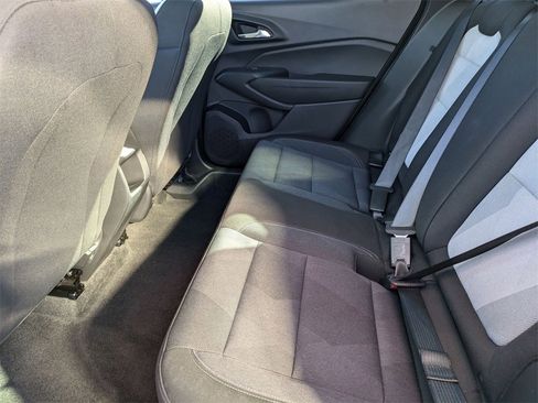 Used 2025 Chevrolet Trax LS image 26