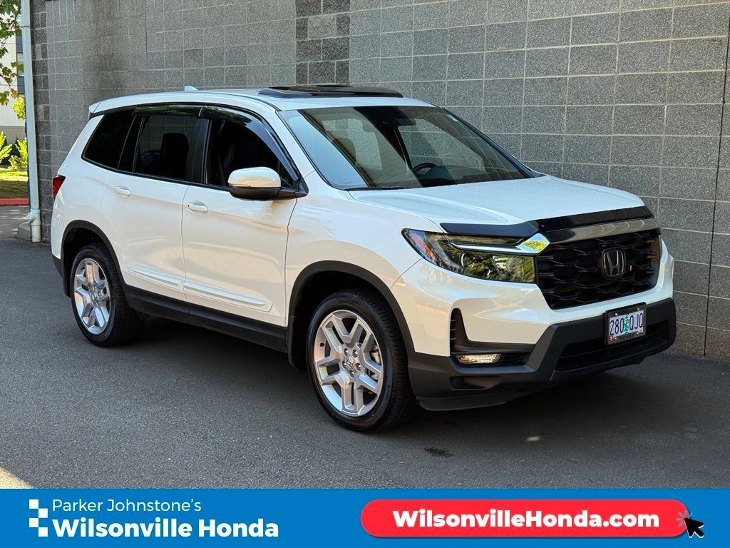 Certified 2025 Honda Passport EX-L image 1