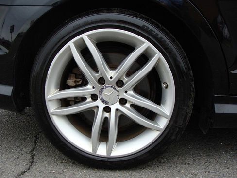 Used 2014 Mercedes-Benz C 300 4MATIC Sedan image 31