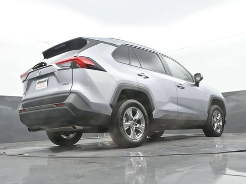 Used 2025 Toyota RAV4 XLE w/ Convenience Package FWD image 25
