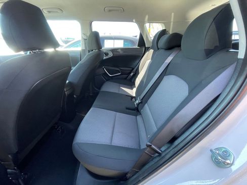 Used 2025 Nissan Altima 2.5 SV image 25