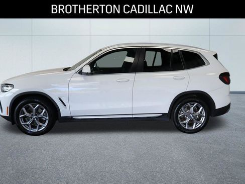 Used 2024 BMW X3 xDrive30i w/ Premium Essential Package AWD/4WD image 2