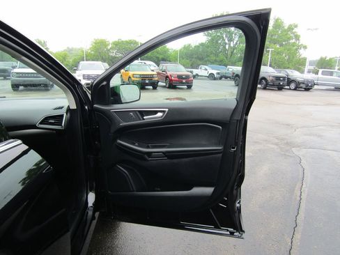 Used 2024 Ford Edge SEL w/ Convenience Package AWD/4WD image 38