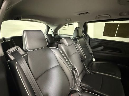 Used 2024 Honda Odyssey Elite image 29